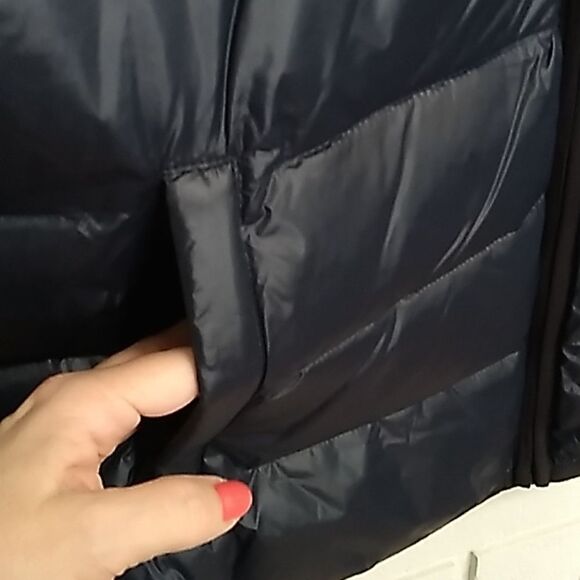 DKNY NWT Men's Blue Water/Wind Resistant Hooded Puffer Coat. Size Large. - Picture 5 of 14